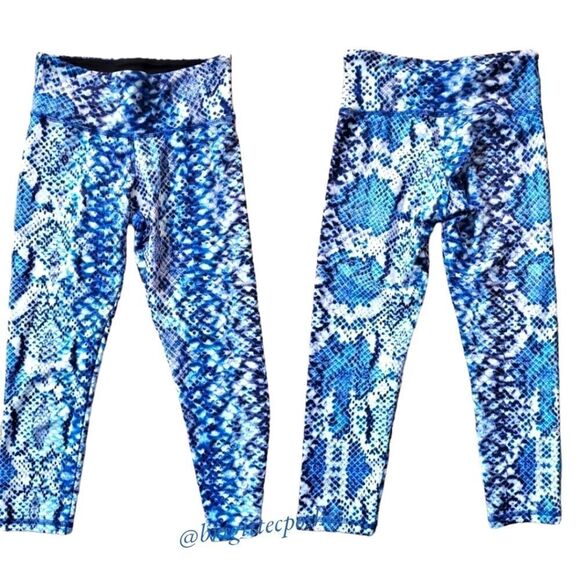 FLYWHEEL Cropped Snake Blue Leggings - Picture 2 of 7